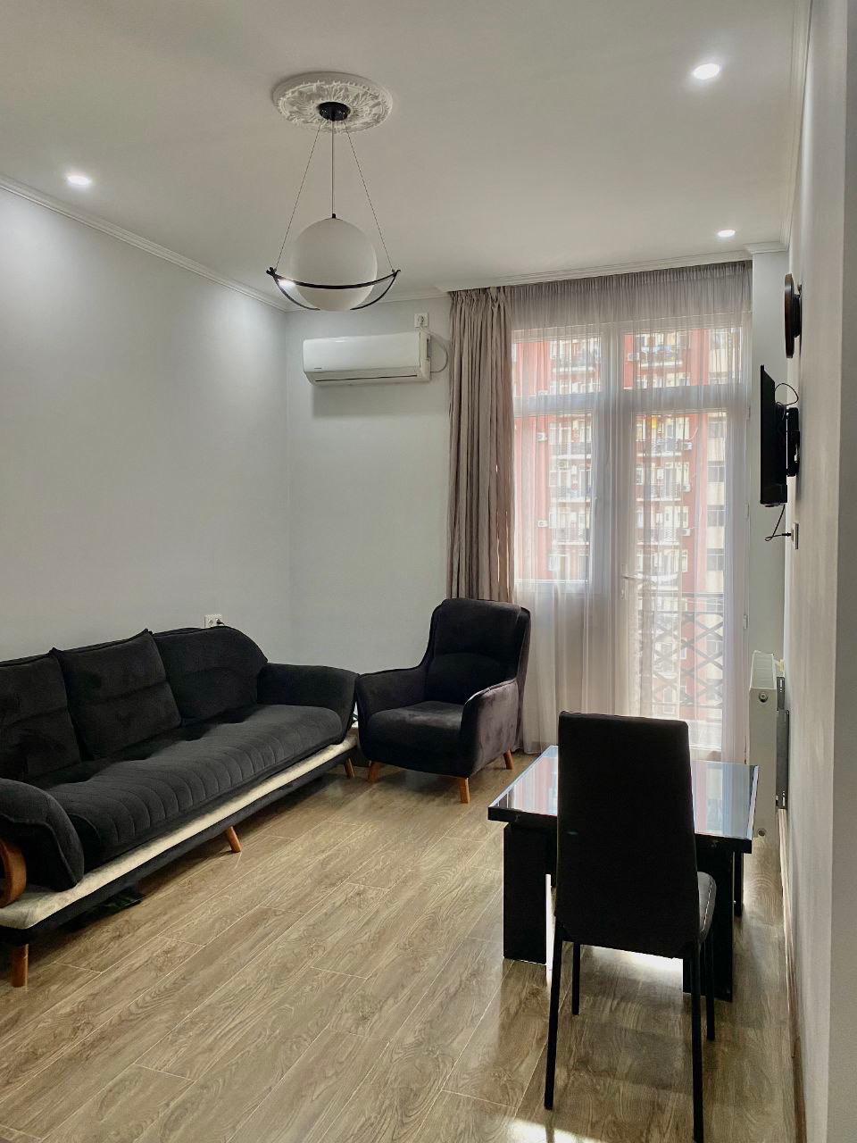 Продается квартира в 5 минутах от парка 6 мая