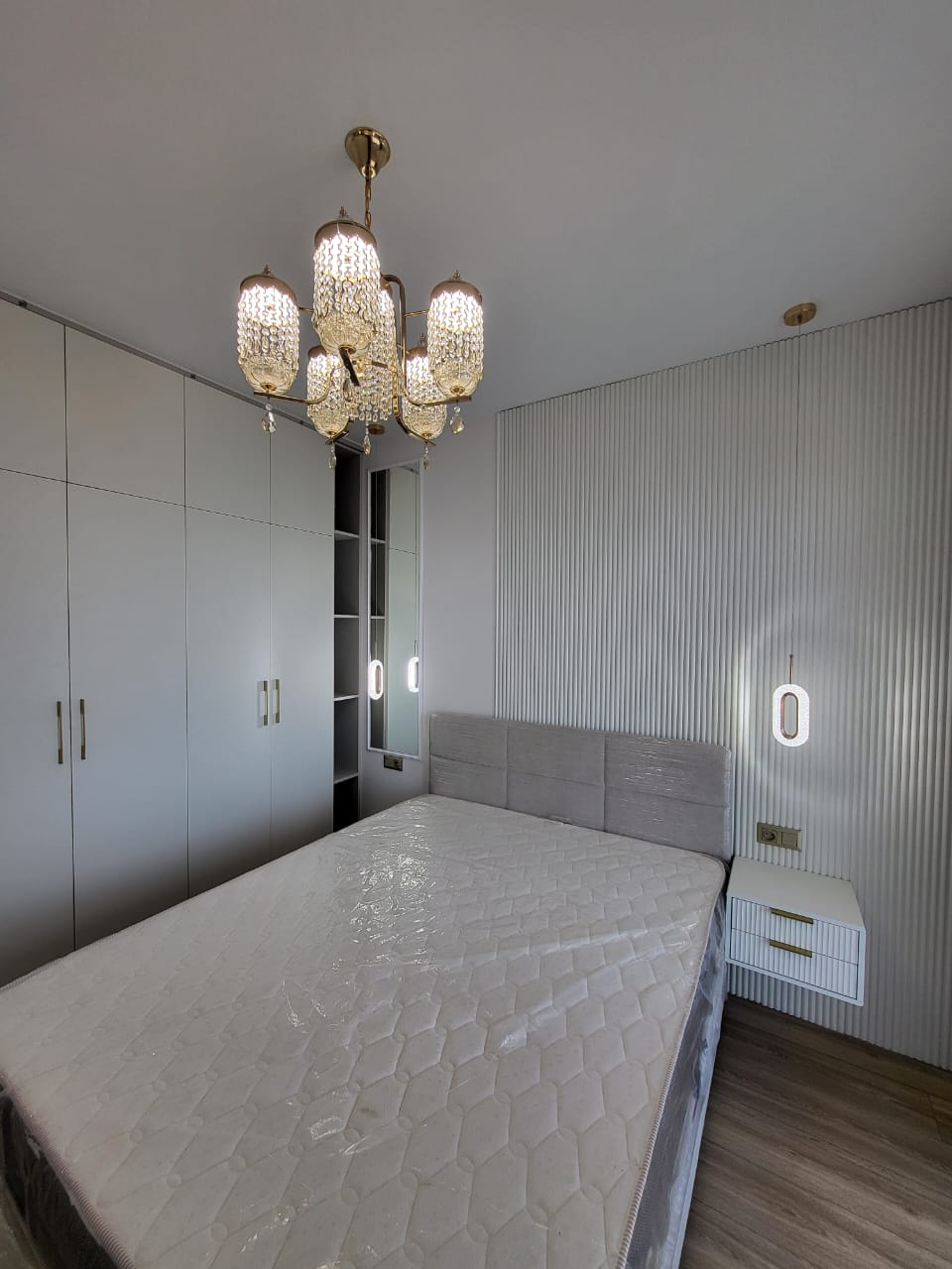 Продается Квартира с отдельной спальней Next White