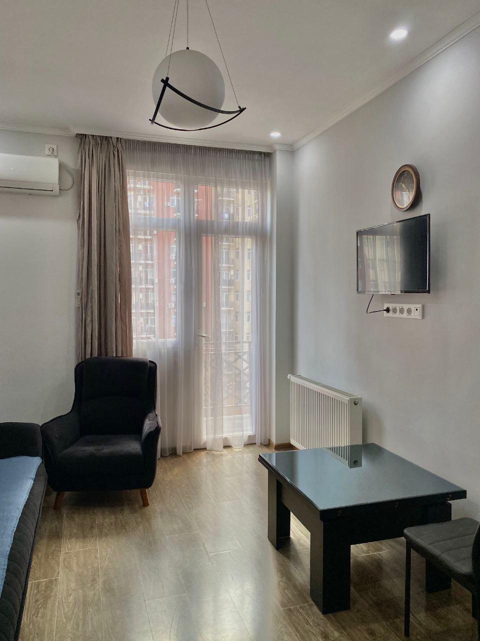 Продается квартира в 5 минутах от парка 6 мая