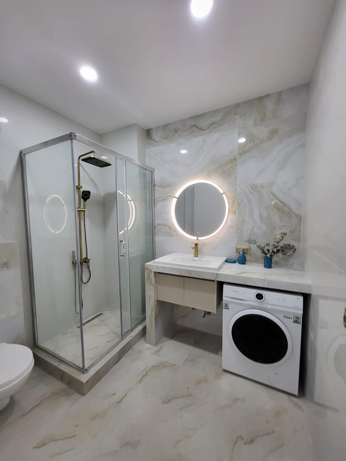 Продается Квартира с отдельной спальней Next White